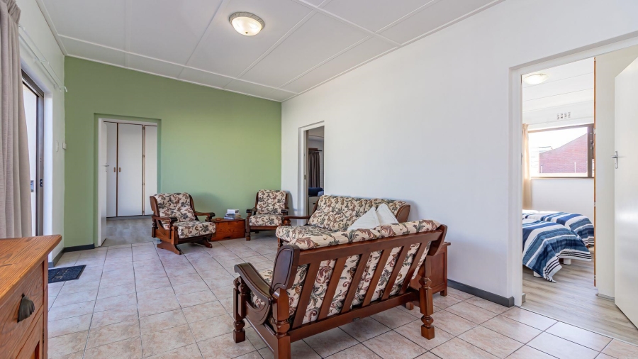 3 Bedroom Property for Sale in De Kelders Western Cape